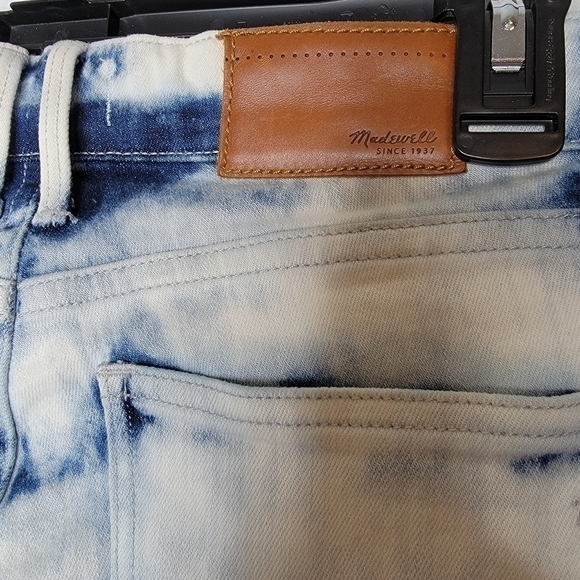 Madewell Light Storm Acid Wash Crop Skinny Jeans - Picture 10 of 14